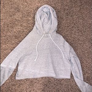 cropped hoodie